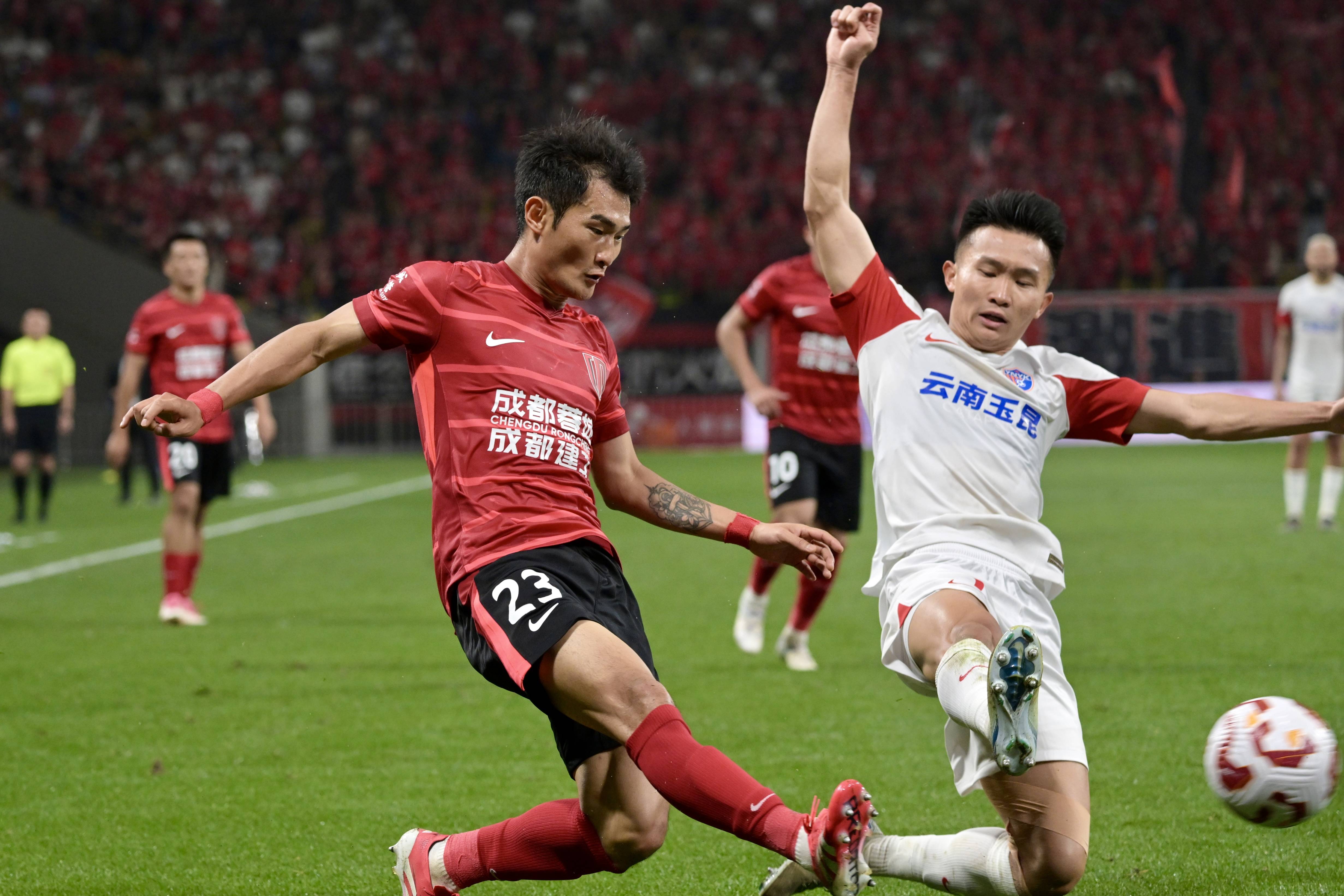 开云中国 -关于转折点！成都蓉城防线松动，意甲转会期攻防权衡，媒体盛赞，球队文化再被提及的信息